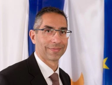 Στην Κρήτη για την άσκηση «ΜΕΔΟΥΣΑ-7» ο Υπουργός Άμυνας της Κύπρου